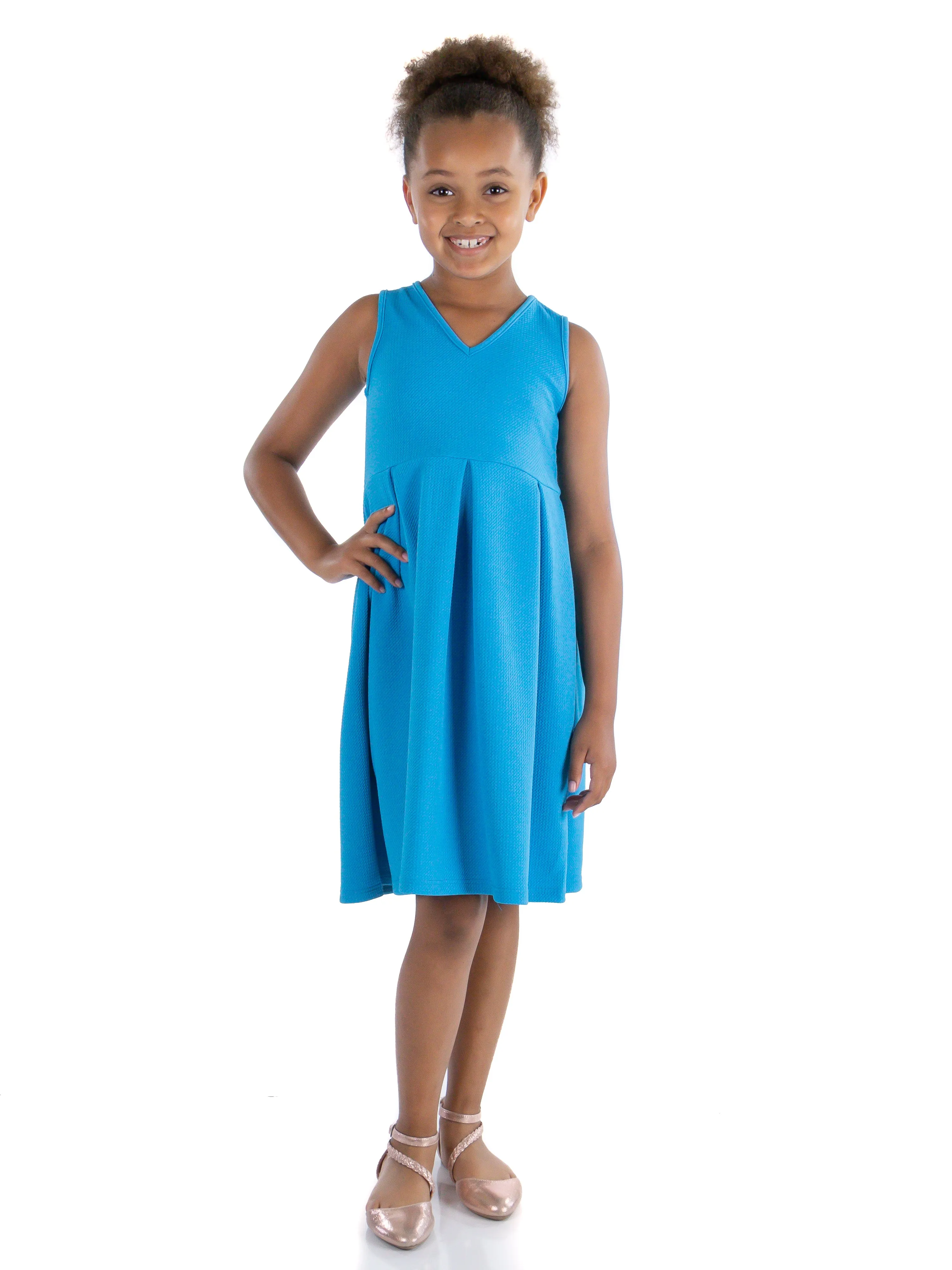 24seven Comfort Apparel Girls Sleeveless Pleated Party Dress