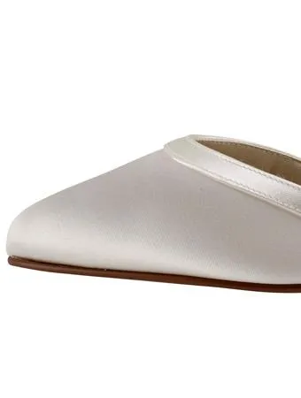 Brianna Classic Shoe