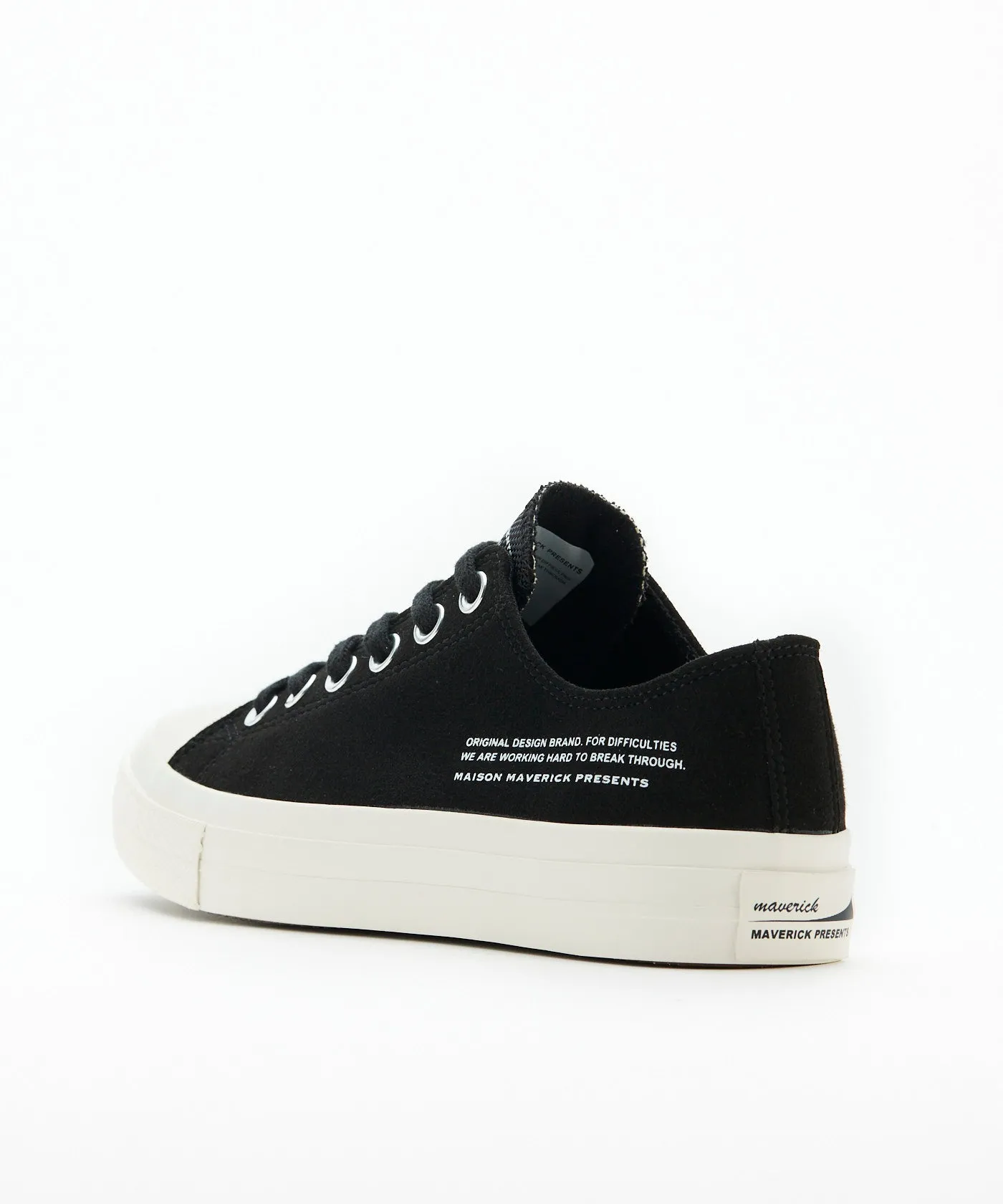 Classic Basketball Shoes - Black