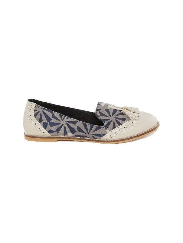 Flora White Solid & Block Printed Tasselled Handcrafted Loafers