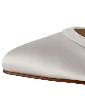 Gisele Classic Shoe