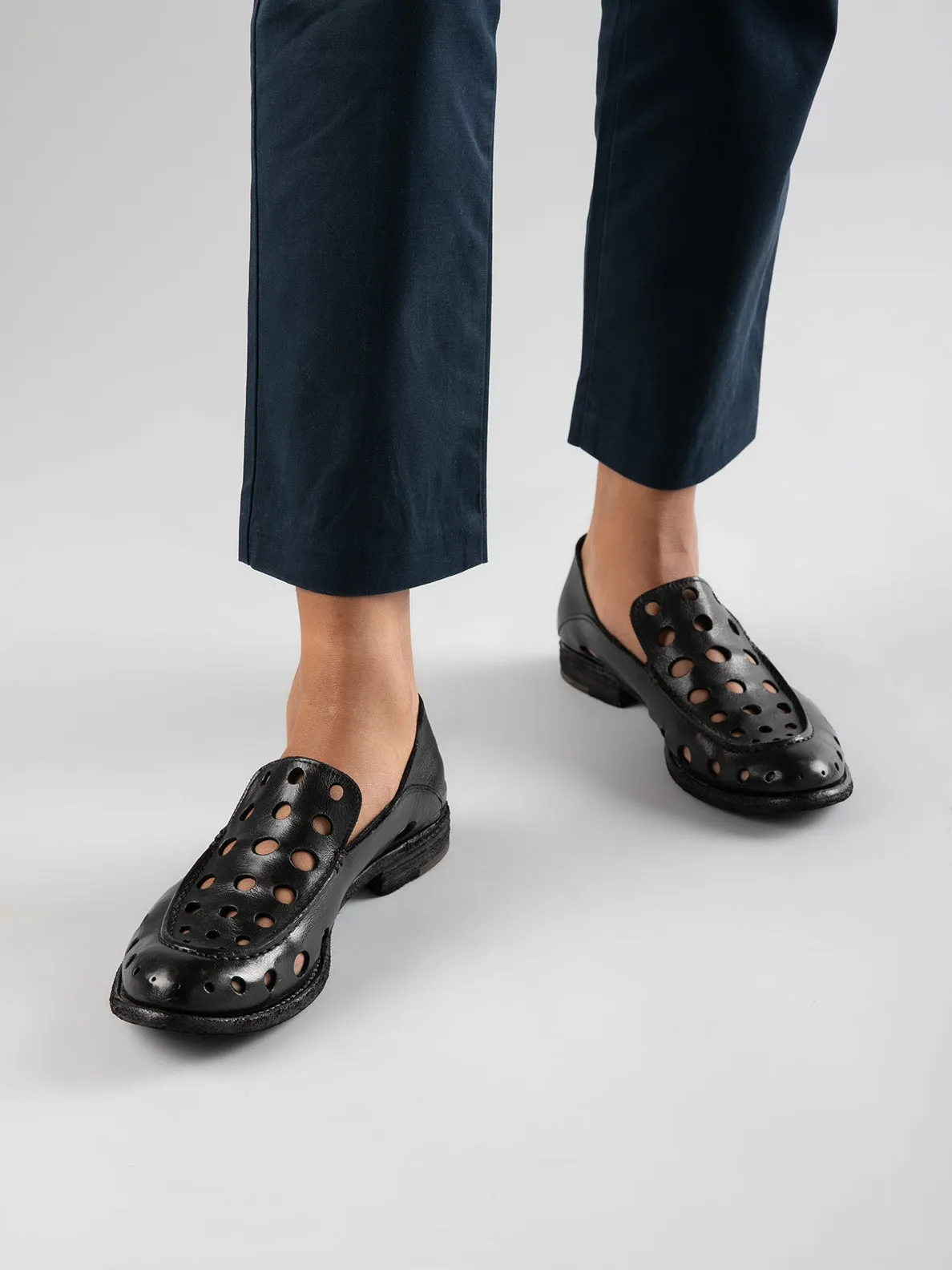 LEXIKON 542 - Black Leather Loafers