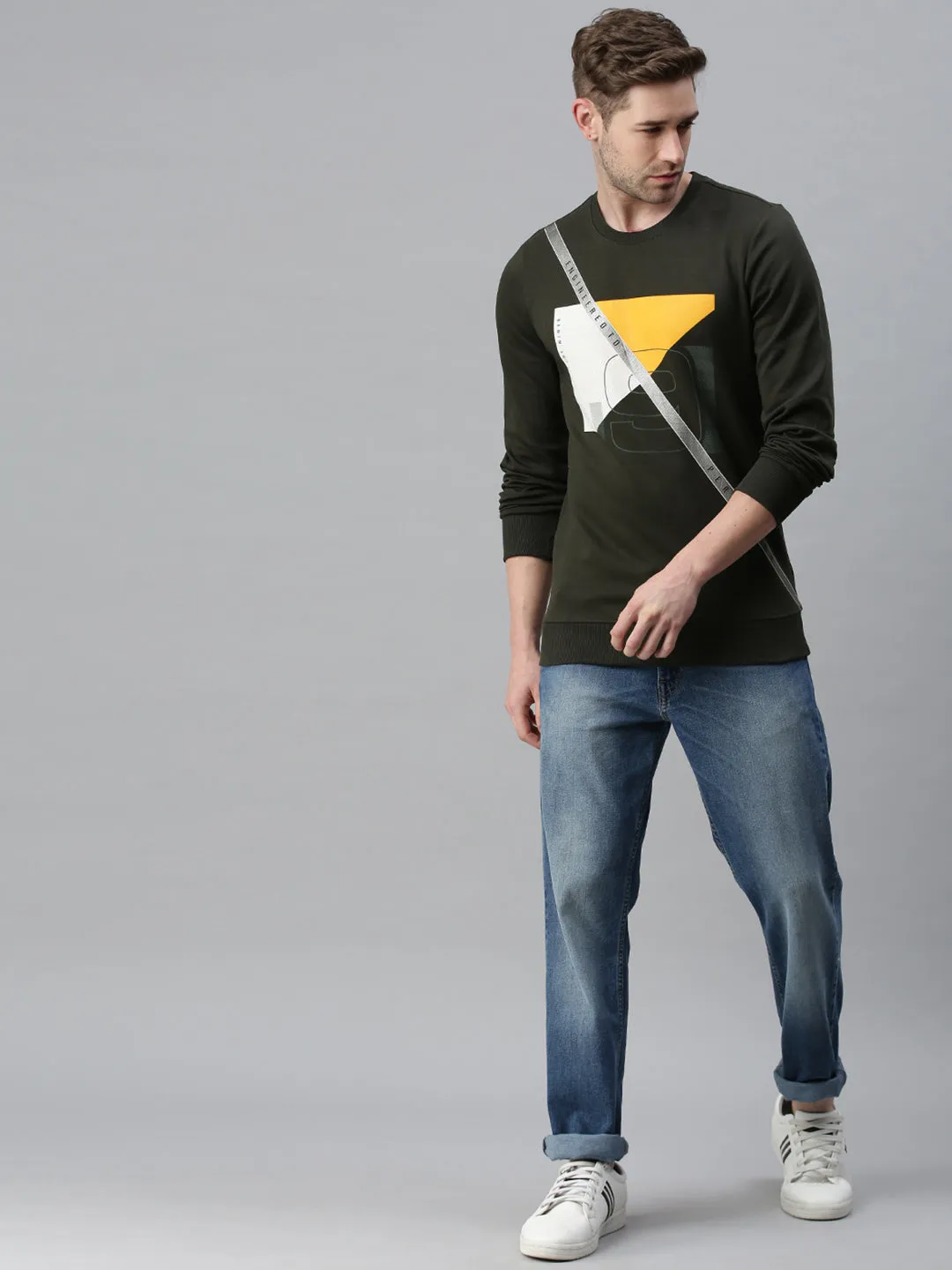 Men Colourblocked Olive Sweatshirt