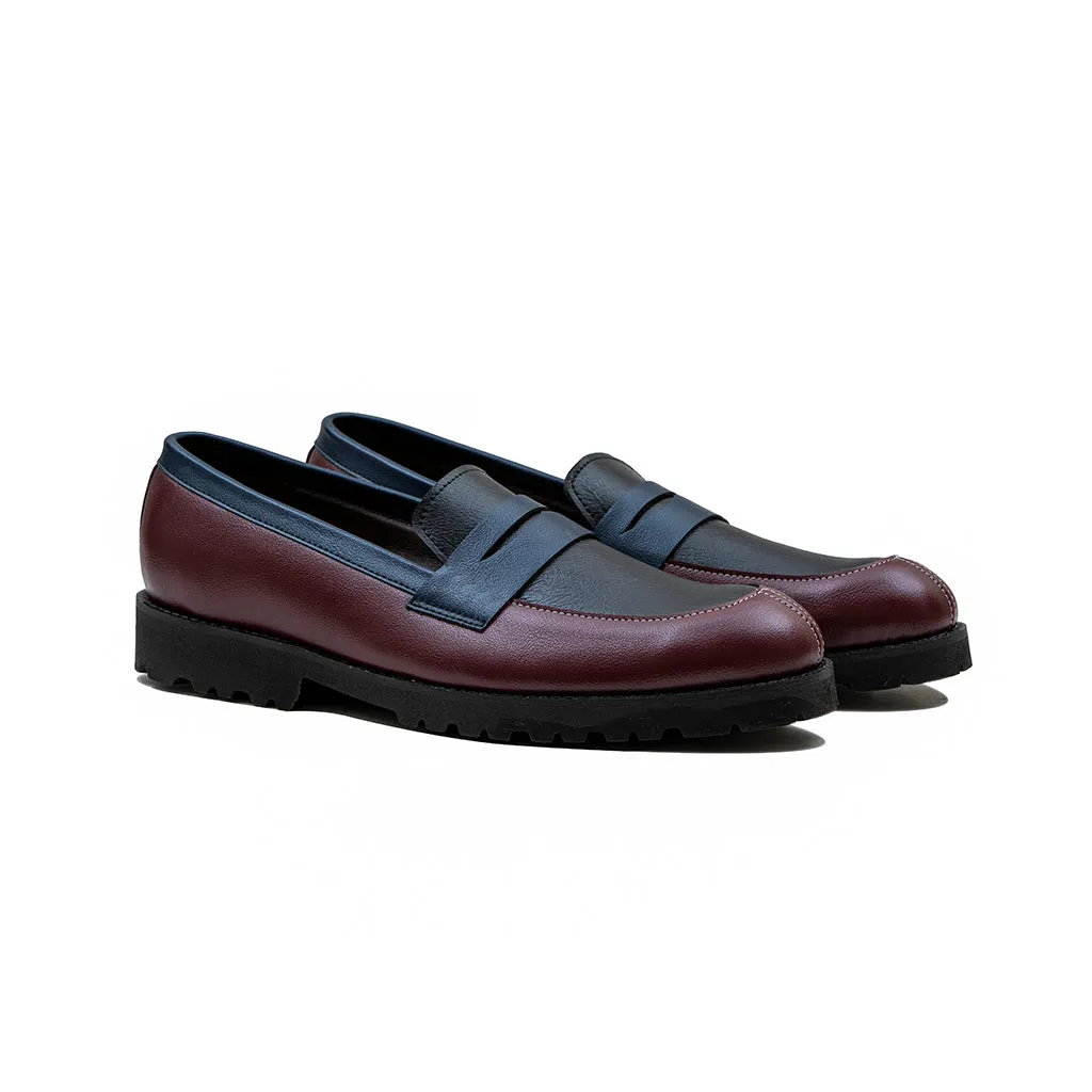 PENNY LOAFERS WITH TOE STITCH