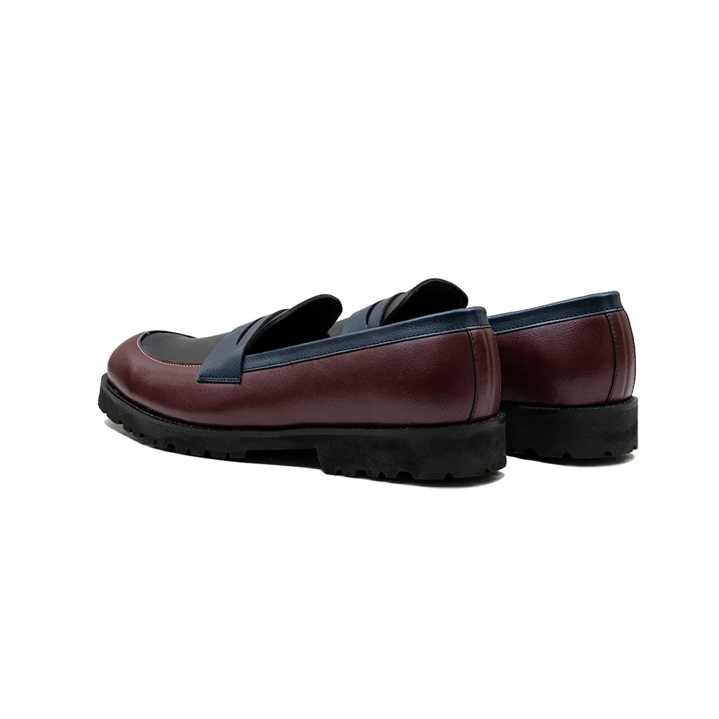 PENNY LOAFERS WITH TOE STITCH