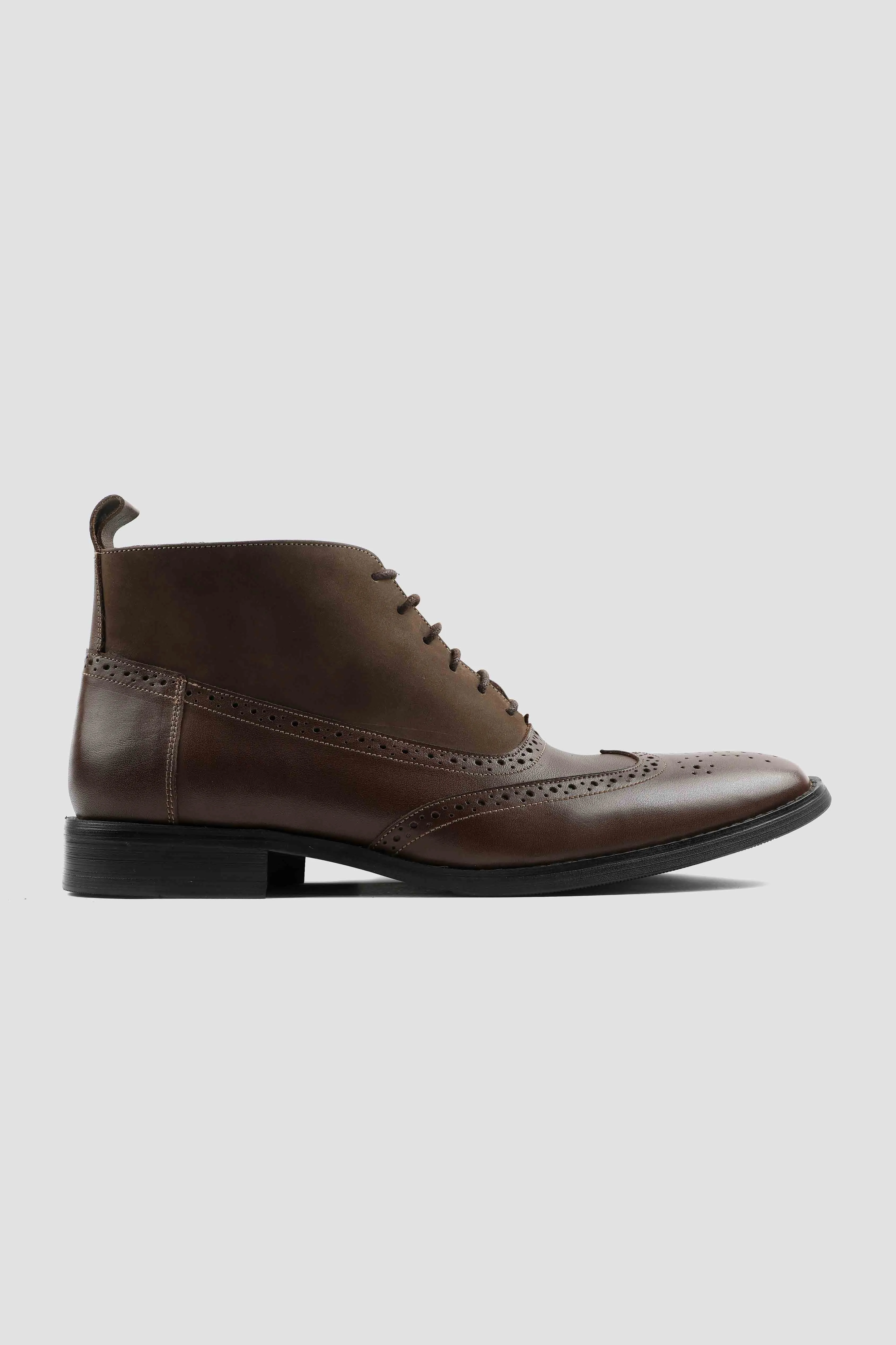 Wingtip Oxford Boot