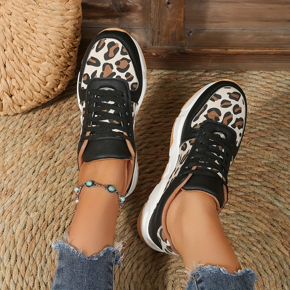 Women's Leopard Pattern Lace-up Chunky Sneakers, Anti-slip Sports Shoes, Lightweight Low Top Sneakers